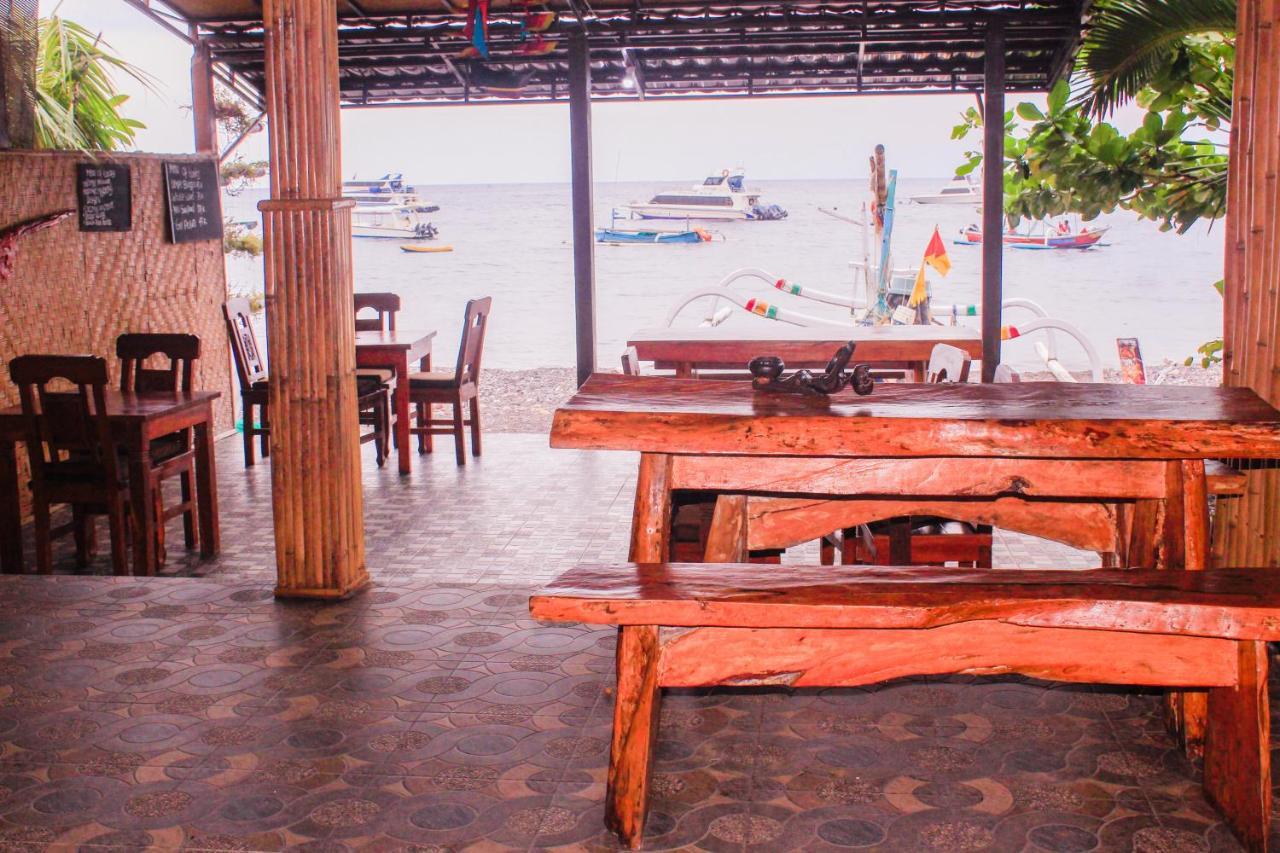 Coconut Beach Bungalows & Warung Amed Eksteriør bilde