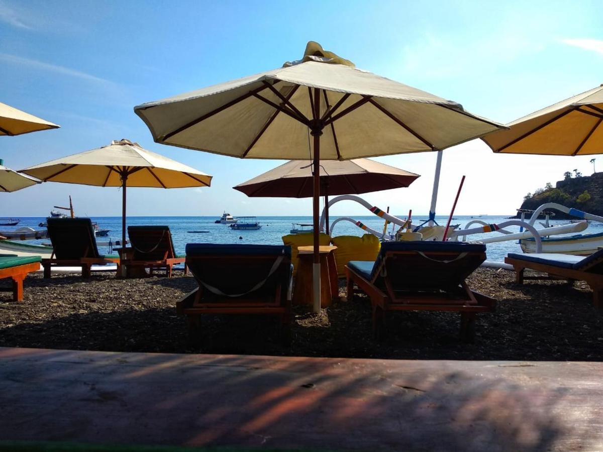 Coconut Beach Bungalows & Warung Amed Eksteriør bilde