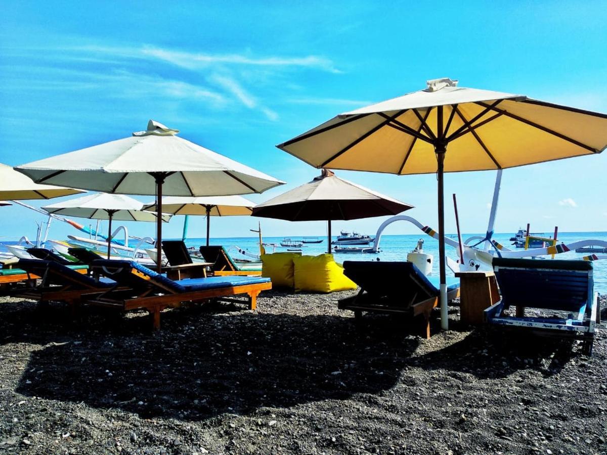 Coconut Beach Bungalows & Warung Amed Eksteriør bilde